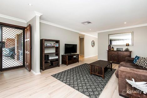 Property photo of 1/27 Blockley Way Bassendean WA 6054