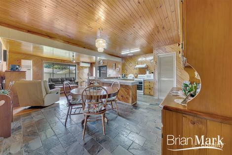 Property photo of 25 Bolger Crescent Hoppers Crossing VIC 3029