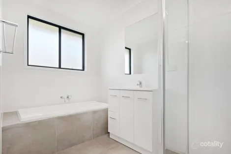 Property photo of 20 Atkinson Street Hidden Valley QLD 4703