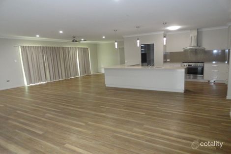 Property photo of 36 Brimblecombe Drive Middle Ridge QLD 4350