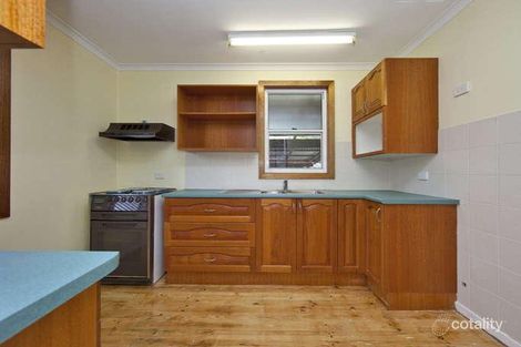 Property photo of 17 Phillip Street Caves Beach NSW 2281