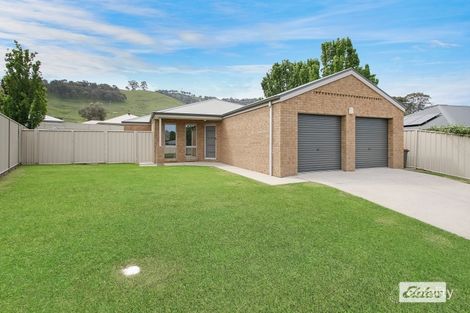 Property photo of 34 Whistler Concourse Bandiana VIC 3691