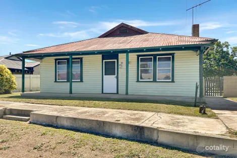 Property photo of 17 Raglan Street Maryborough VIC 3465
