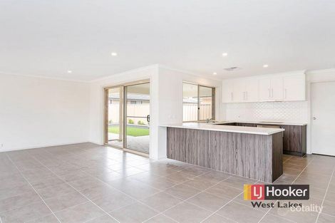 Property photo of 16A Columbus Street Seaford Meadows SA 5169