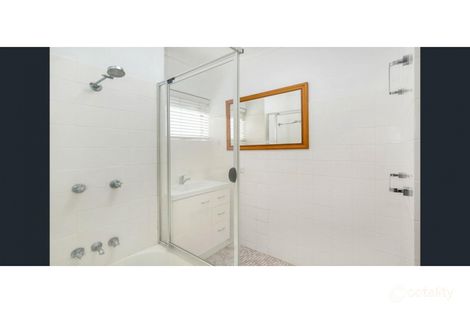 Property photo of 8/33 The Esplanade Ashgrove QLD 4060