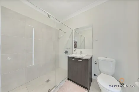 Property photo of 62 Daybreak Vista Mickleham VIC 3064