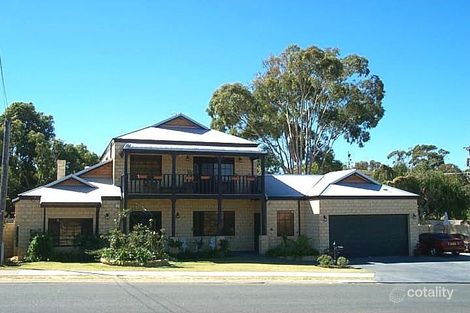 49 Robin Ave, Sorrento, WA 6020