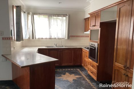 Property photo of 7 Manley Avenue Roxburgh Park VIC 3064