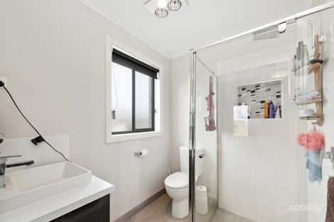 Property photo of 26 Sorrento Drive Alfredton VIC 3350