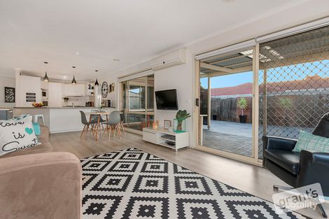 Property photo of 6 Hatten Place Berwick VIC 3806