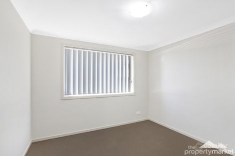 Property photo of 12 Creswell Street Wadalba NSW 2259