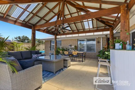 8 Hazelgrove Cres, Millbridge, WA 6232