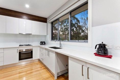 Property photo of 2/191 Rattray Road Montmorency VIC 3094