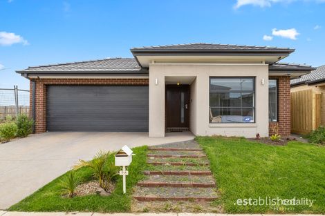 Property photo of 24 Bogong Loop Tarneit VIC 3029