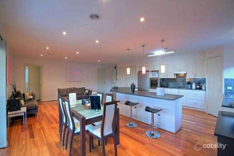 Property photo of 21 Edinburgh Drive Skye VIC 3977