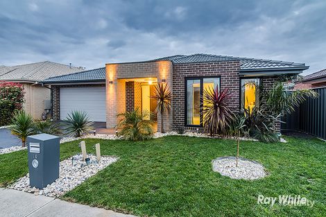 Property photo of 10 Pandora Drive Cranbourne West VIC 3977