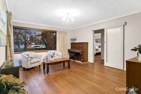 Property photo of 30 Airlie Grove Seaford VIC 3198