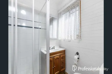 Property photo of 9 Inlet Street Aspendale VIC 3195