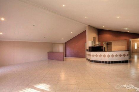 Property photo of 39 Phar Lap Road Wattle Grove WA 6107