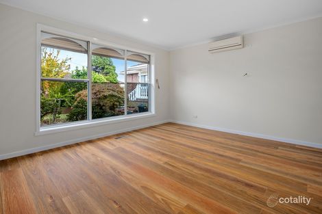 Property photo of 8 Bargrove Court Thomastown VIC 3074