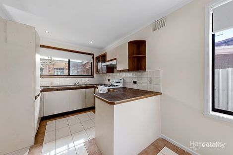 Property photo of 37 Erindale Avenue Deer Park VIC 3023