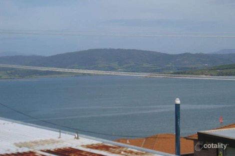 2 Karachi St, Midway Point, TAS 7171