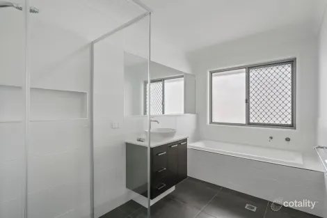 Property photo of 12 Aspect Circuit Flagstone QLD 4280