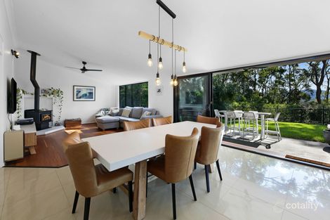 Property photo of 19 Jedda Street Tallebudgera QLD 4228