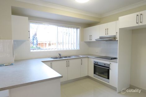 Property photo of 8/40-42 Wyena Road Pendle Hill NSW 2145