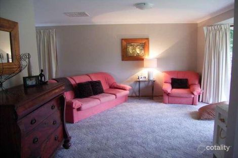 Property photo of 2 Grange Court Thurgoona NSW 2640