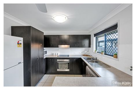 Property photo of 4 Jomarant Place Kawana QLD 4701