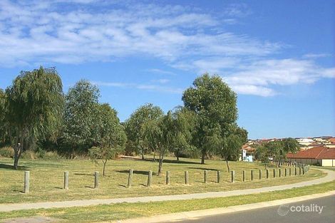 24f Rutherglen Cir, Kinross, WA 6028