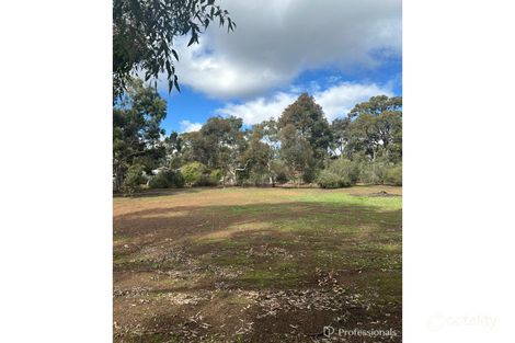 4 Hibbertia Ct, Jarrahdale, WA 6124