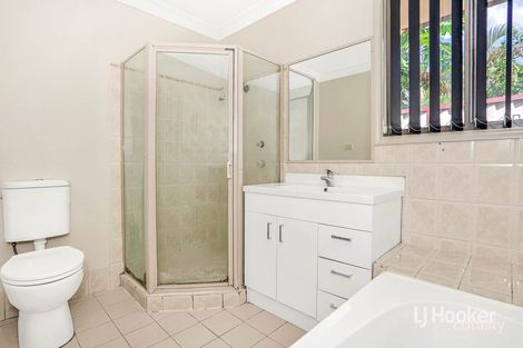 Property photo of 4 Sanctuary Park Drive Plumpton NSW 2761