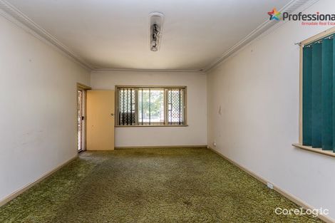 Property photo of 32 Forrest Road Armadale WA 6112