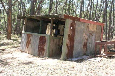 54 Stringybark Ct, Linton, VIC 3360