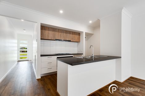 Property photo of 45 Positano Circuit Berwick VIC 3806