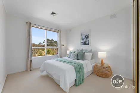 Property photo of 14 Glen Court Templestowe VIC 3106