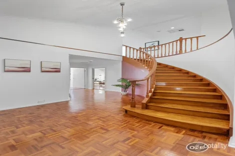 Property photo of 14 Glen Court Templestowe VIC 3106