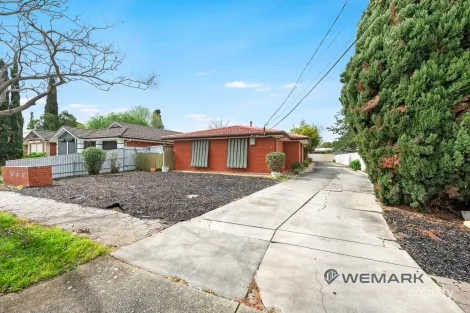 Property photo of 1/4 Pibroch Avenue Windsor Gardens SA 5087