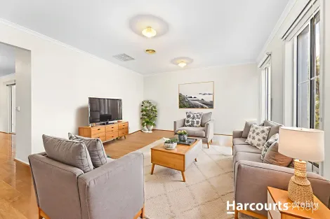 Property photo of 10 Earlwood Street Narre Warren South VIC 3805