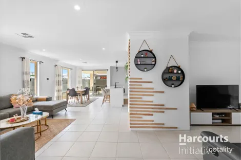 Property photo of 8 Redmires Road Aveley WA 6069