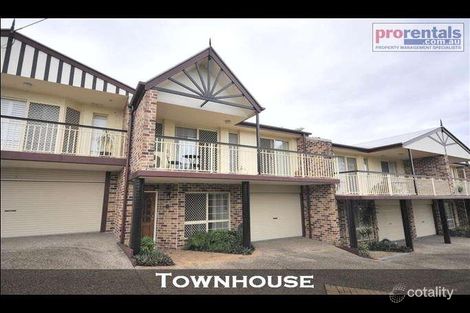 2/30 Rennie St, Indooroopilly, QLD 4068