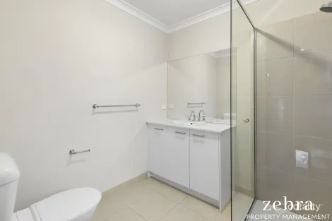 Property photo of 16 Cornubia Road Manor Lakes VIC 3024