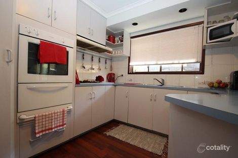 Property photo of 36 Julie Place Lavington NSW 2641