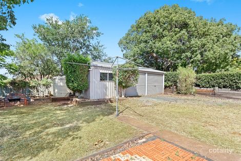 Property photo of 104 Hogg Street Wilsonton Heights QLD 4350