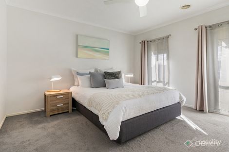 Property photo of 34 Pinewood Drive Carrum Downs VIC 3201