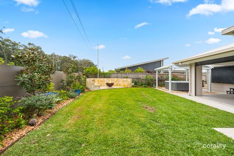 Property photo of 1 Iris Close Sapphire Beach NSW 2450