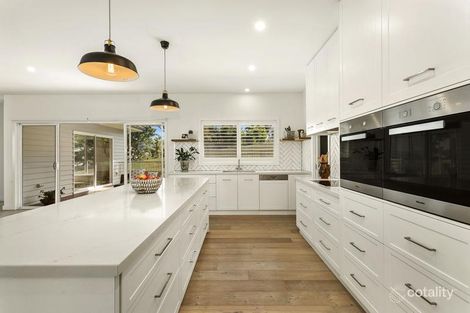 Property photo of 9 Manna Hill Court Mount Eliza VIC 3930