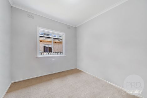 Property photo of 25 Nixon Crescent Tolland NSW 2650